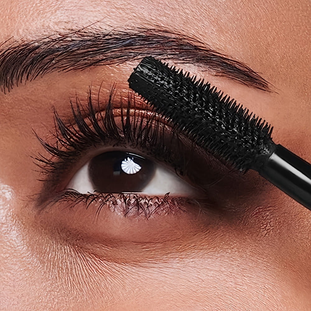 Covergirl Lash Blast Volume Mascara Very Black 0.44 oz (Pack of 18)