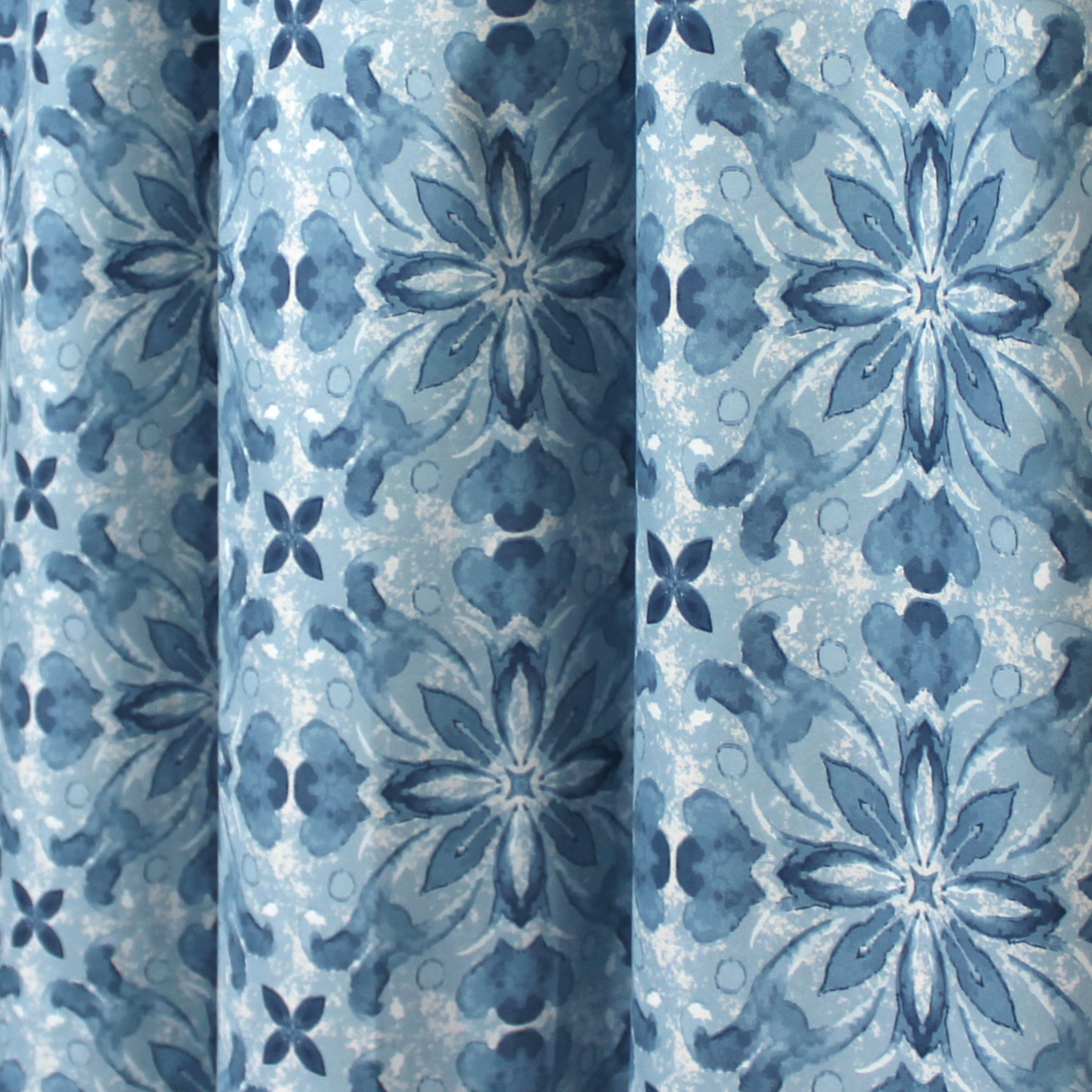 Mainstays Geo Floral Blackout Single Curtain Panel, Blue, 63 in