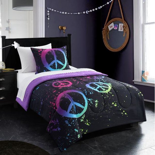 Latitude Novelty 200 Thread Count Peace Sign Bedding Sets, With