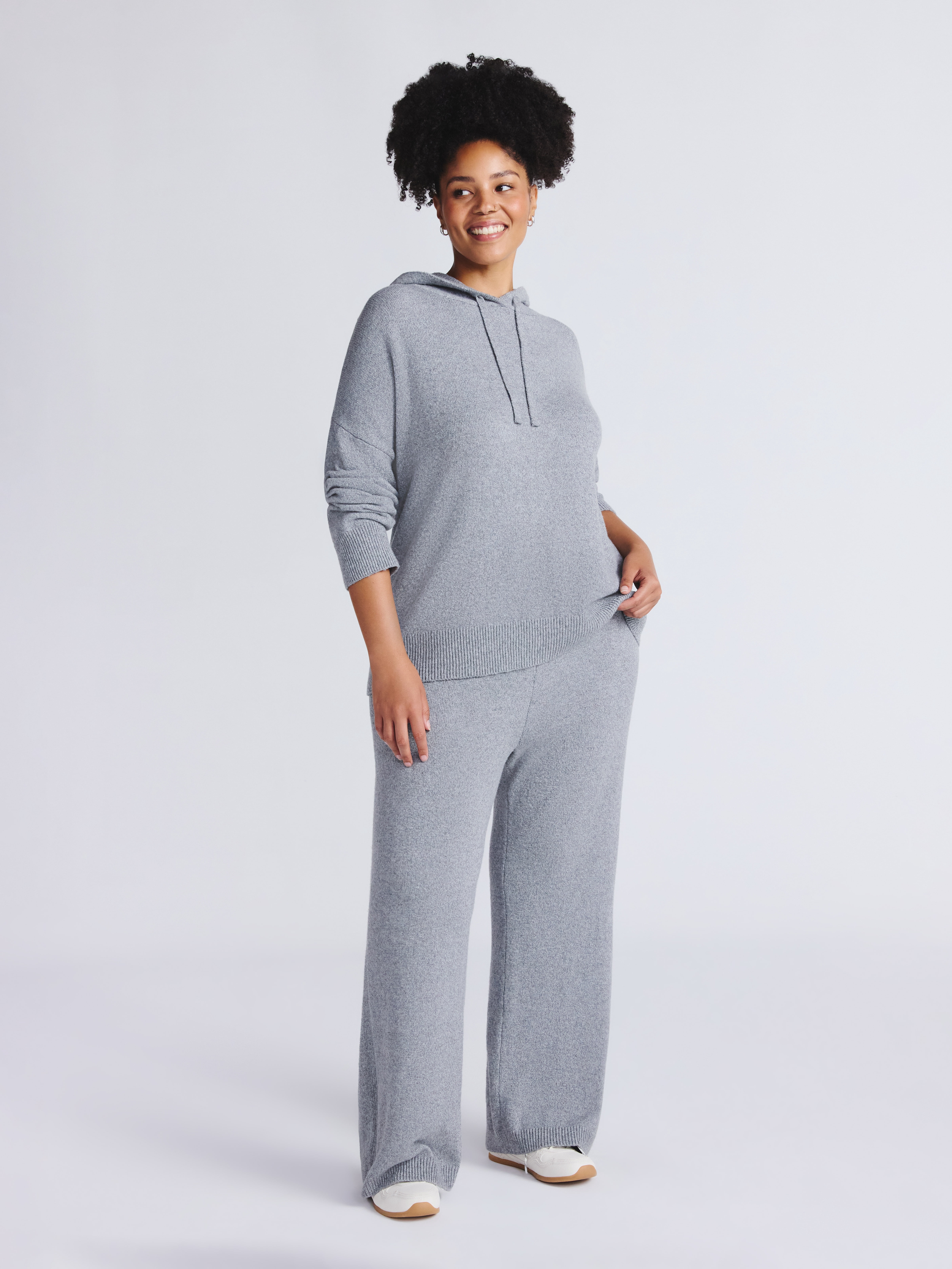Time and Tru Women's and Women’s Plus Sweater Hoodie and Pants Set, Sizes XS-4X