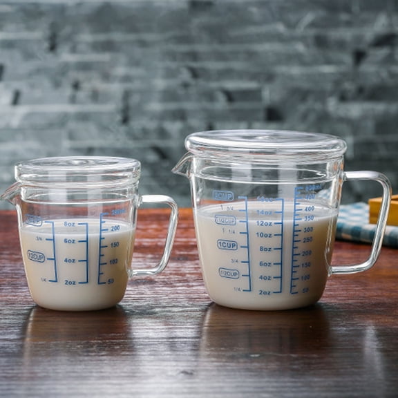Cherryhome Glass Measuring Cup with Lid, Graduated Beaker Mug with Handle, Light-weight Borosilicate Glass Spout Microwave Safe Scales Milk Cup for Cooking Baking