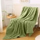 thumbnail image 5 of Xihbxyly Manta Térmica Suave, Ligera y Cómoda, Lavable a Máquina, Ideal para Cualquier Estación, Ideal para La Siesta o El Sofá, Ideal para El Hogar, 150 X 100 Cm., 5 of 7