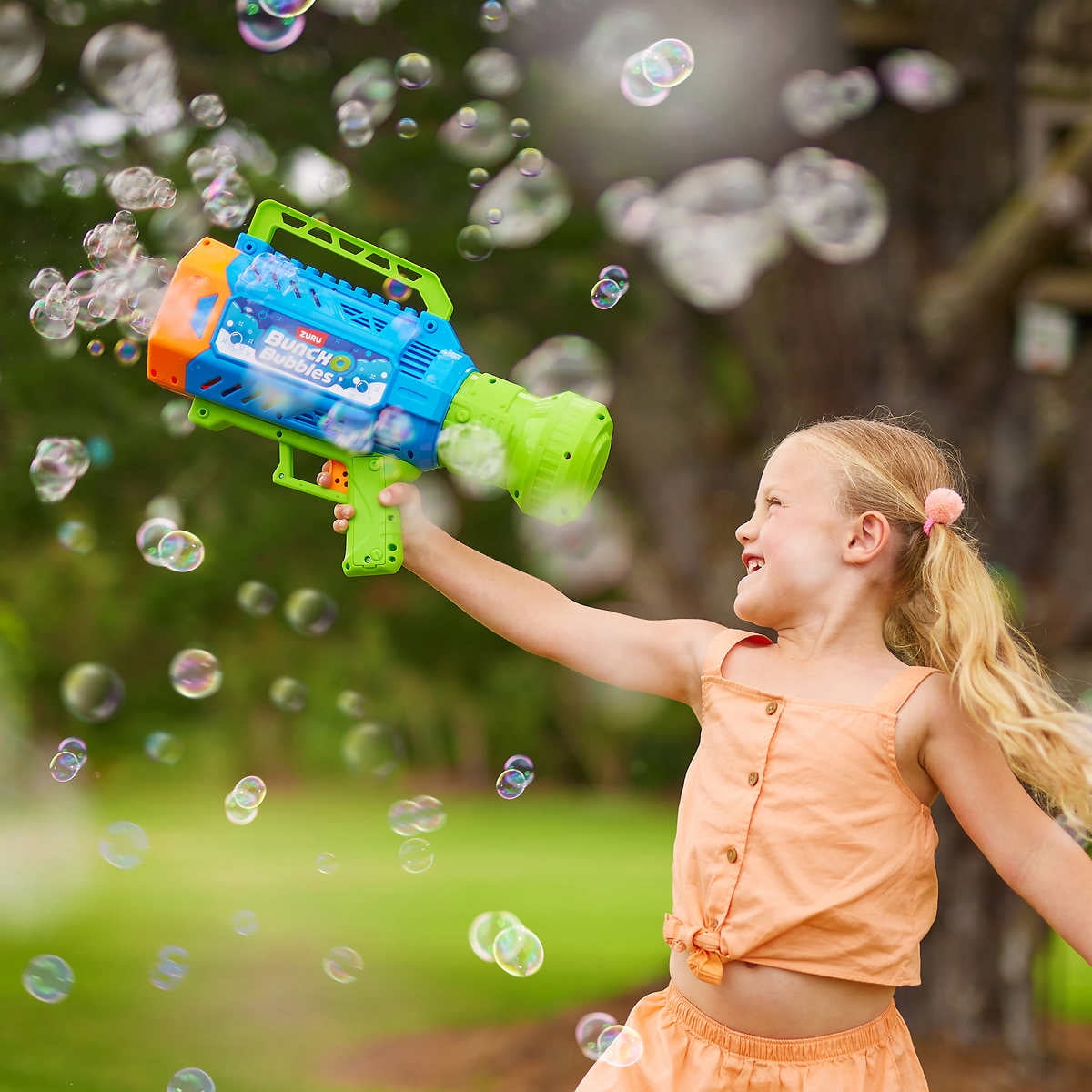 Zuru Bunch O Bubbles Motorized Mega Bubble Blaster