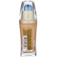 thumbnail image 2 of L'Oréal Paris Visible Lift Serum Absolute Make up, 2 of 3