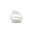 thumbnail image 5 of Sandalias Crocs, unisex, clásicas, estilo Slide, color blanco, talla 11 para hombre y 13 para mujer, 5 of 5