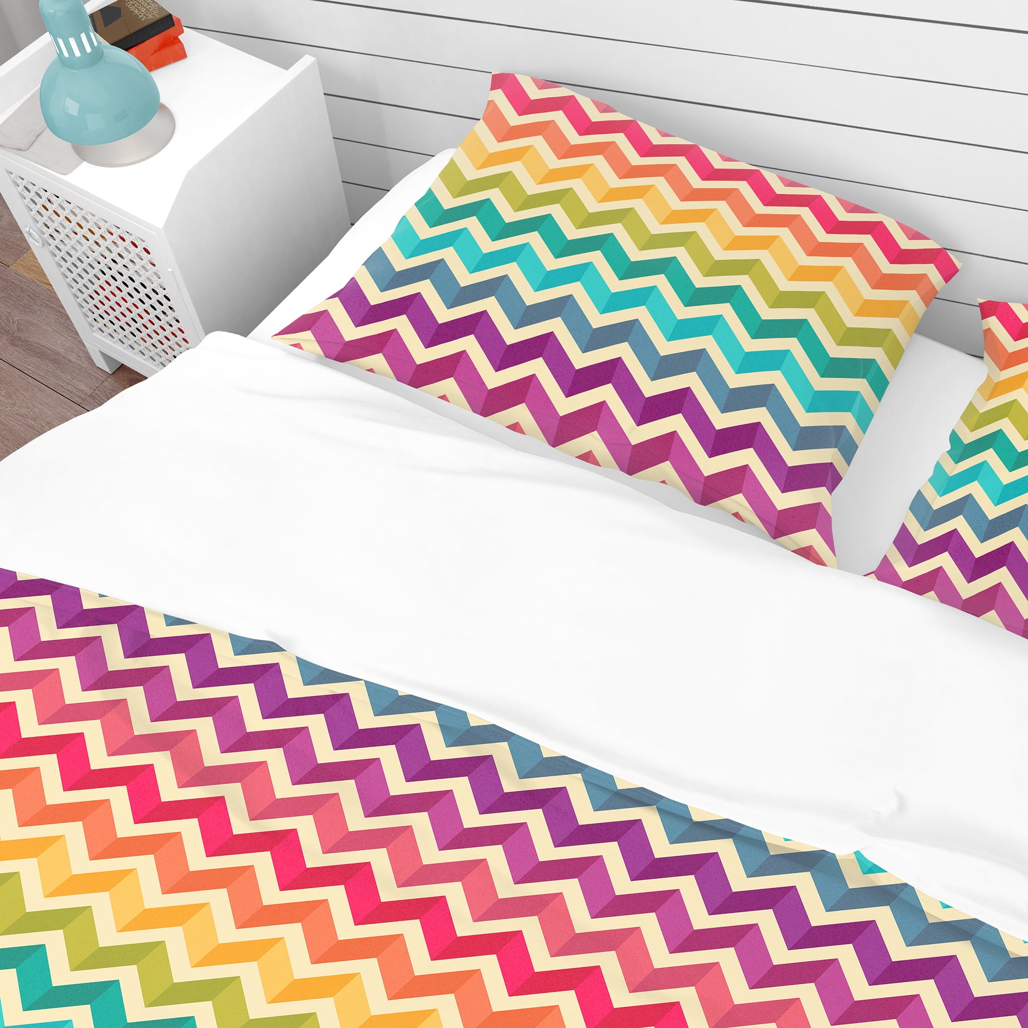 Designart 'Geometric Pattern with Zigzags' Bohemian & Eclectic Duvet Cover Set