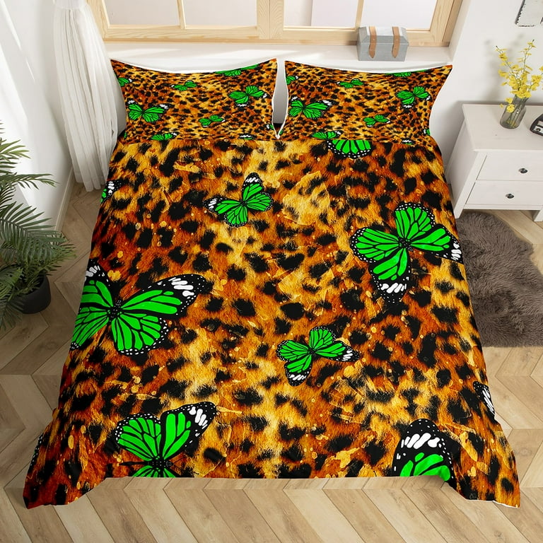 purple-and-brown-giraffe-print