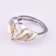 thumbnail image 5 of Anillo con microincrustaciones en forma de corazón europeo y americano con Dios anillo bicolor para mujer, 5 of 5