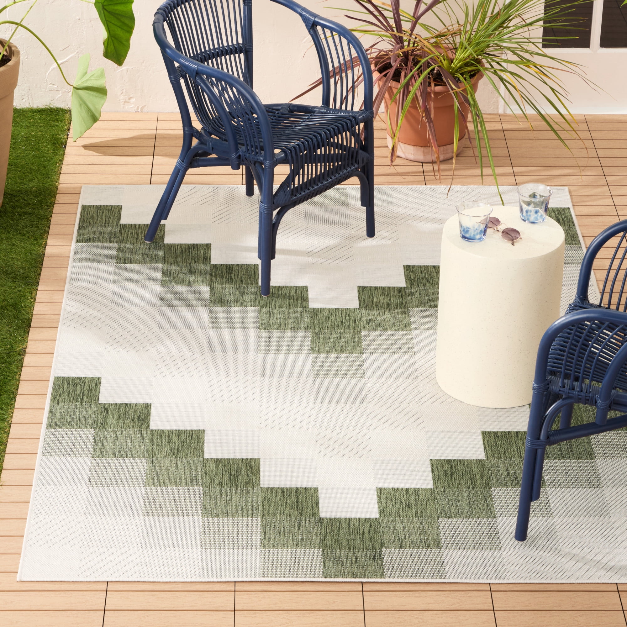 NICOLE MILLER NEW YORK Patio Country Ombre Chevron Indoor Outdoor Area Rug, UV Fade Resistant, Low Pile, Green/Cream, 7'9"x10'2"