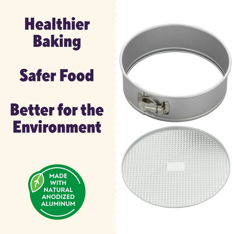 Wilton Aluminum Springform Pan Round for Cheesecakes Deep-Dish