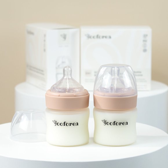 Yooforea Biberon pour Bébé en Verre Revêtu de Silicone, Tétine Débit Lent 0 M+ I Anti-Coliques, Goulot Grand, Base Stable I Revêtement en Silicone de Qualité Médicale Protection contre les Bris, Sans BPA BPS PVC (Lot de 2, 90 Ml/3 Oz-Miel)