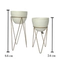 thumbnail image 3 of Macetas Blancas Con Bases Metal Doradas Modernas Minimalistas Macetas y Maceteros Estilo moderno elegante y minimalista, 3 of 4