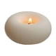 thumbnail image 2 of Velas flotantes de té | Velas votivas de parafina para bodas y fiestas | Decoración romántica para fiestas | Velas redondas blancas en 3 tamaños, 2 of 6