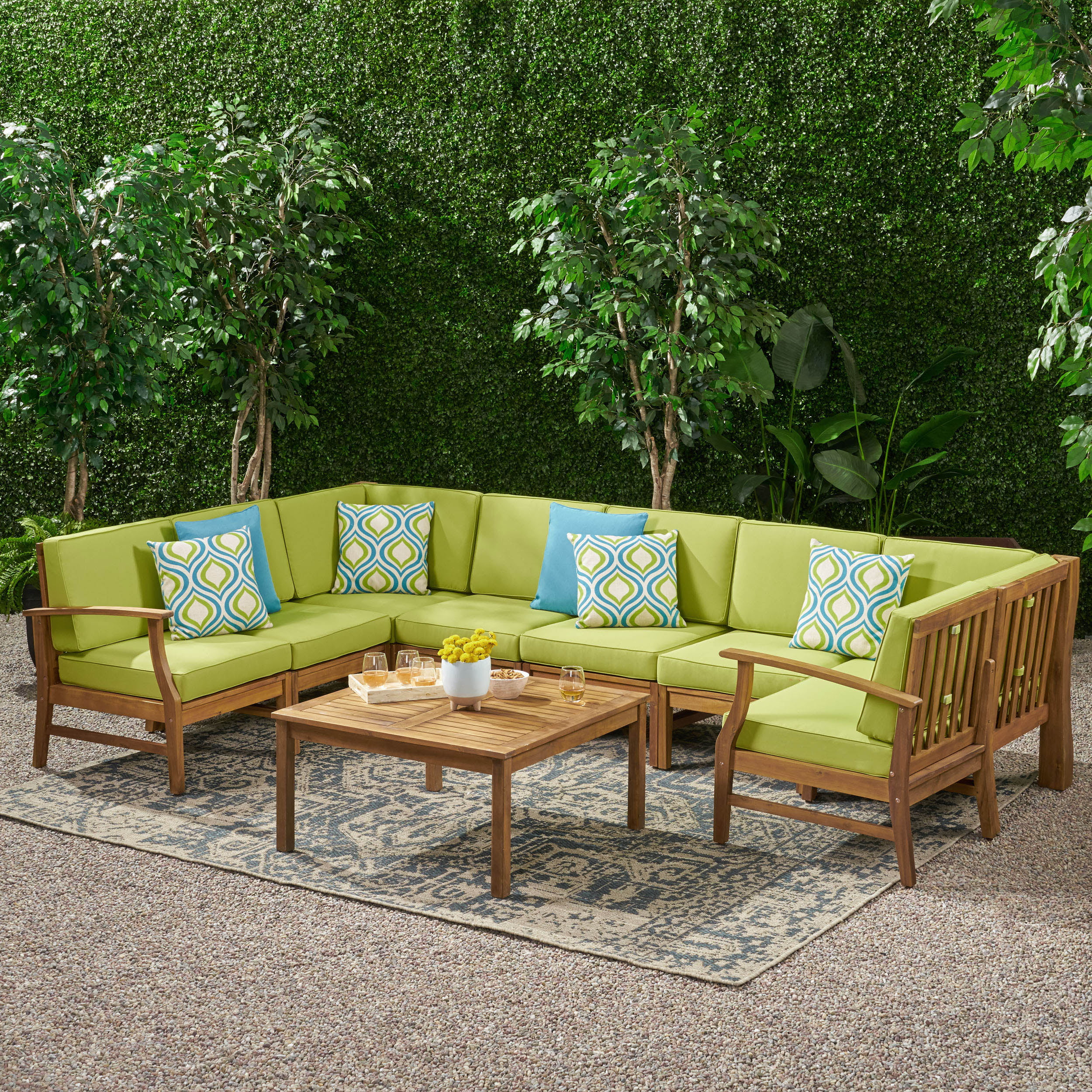 Create A Stylish Outdoor Oasis With Teak Furniture