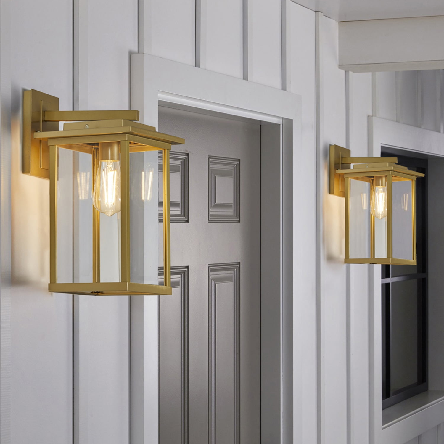 Better Homes & Gardens 15" Classic Outdoor Wall Light, Brass Finish Glass Lens, Corded Electric, ST19 LED bulb