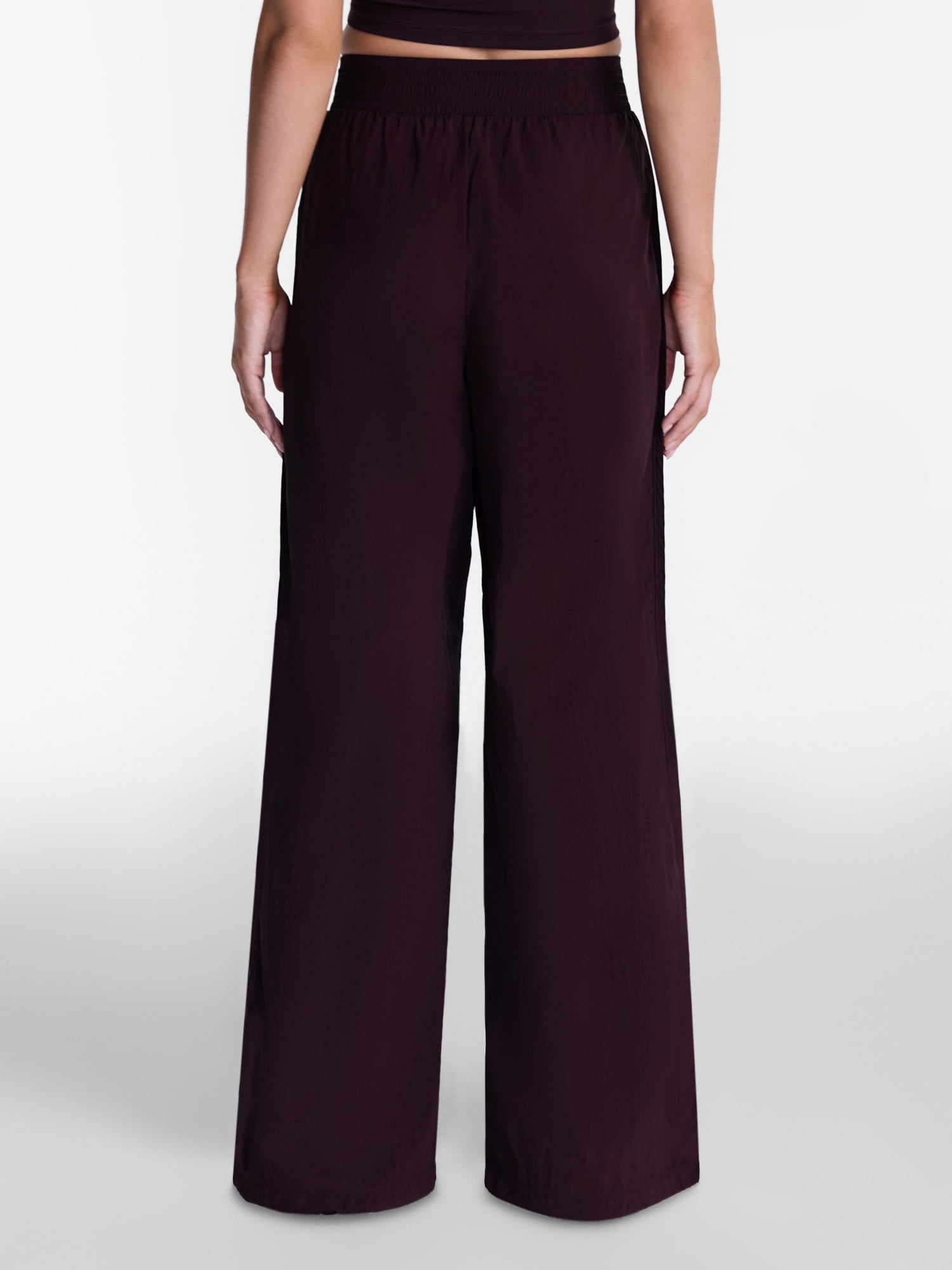 Avia Women's and Women's Plus Crinkle Pants with Pleated Knees, 28" Inseam, Sizes XS-4X