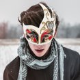 thumbnail image 4 of Máscaras venecianas con forma de llama para hombre, creativas máscaras masculinas de mascarada, decoración de media cara, suministros para fiestas, banquetes y bailes (rojas), 4 of 7