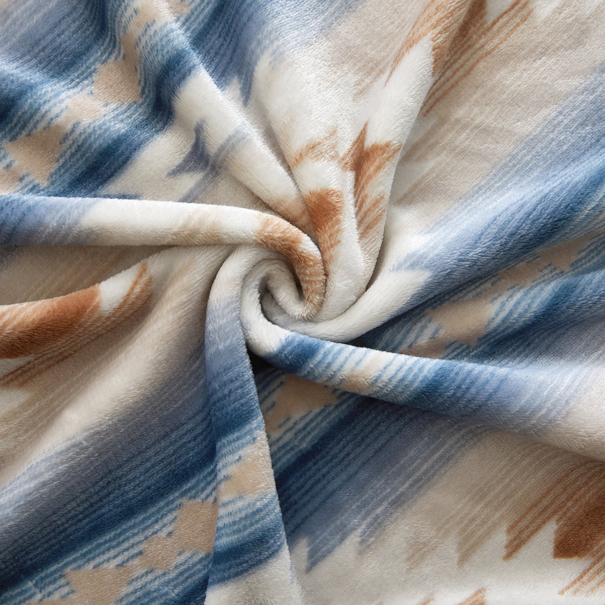 Dearfoams Huge Southwestern Print Family Blanket, Multicolor, 84 x 104 in