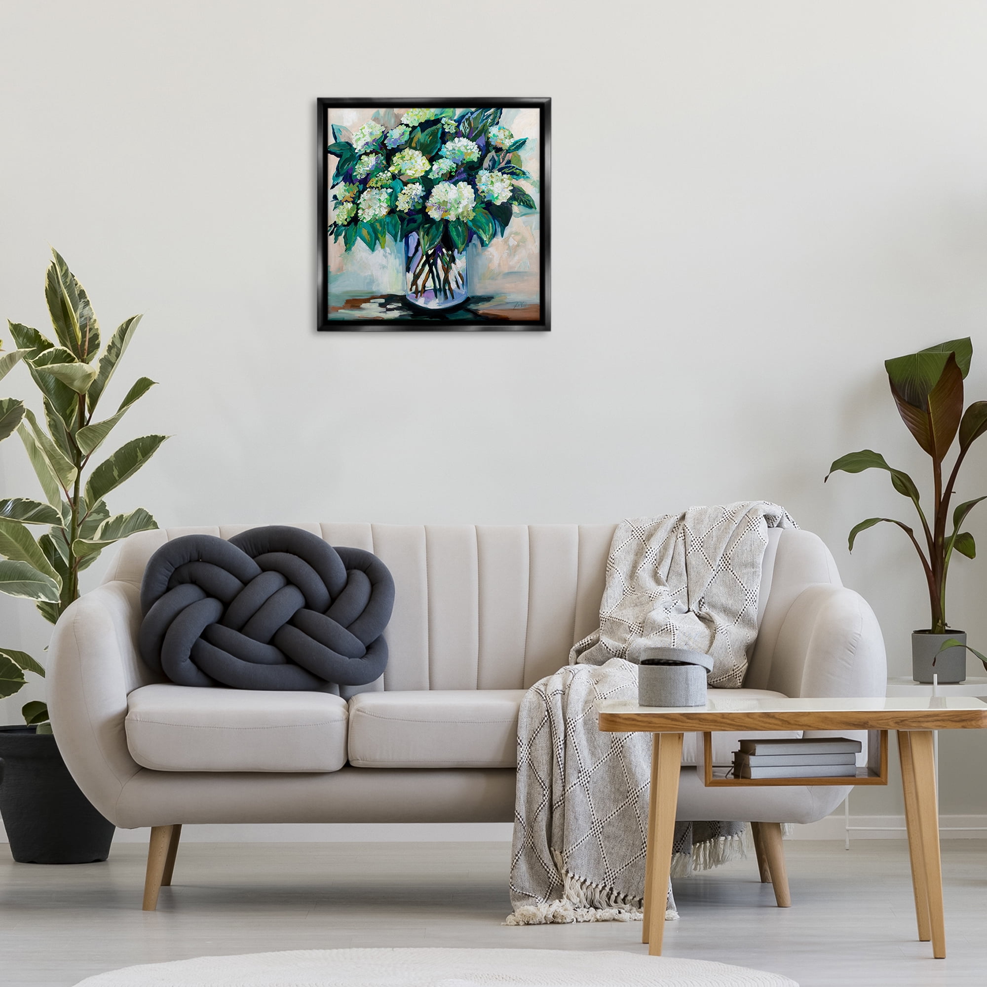 Stupell Industries Full Jaimes Bouquet Botanical & Floral Painting Black Floater Framed Art Print Wall Art, 25 x 25