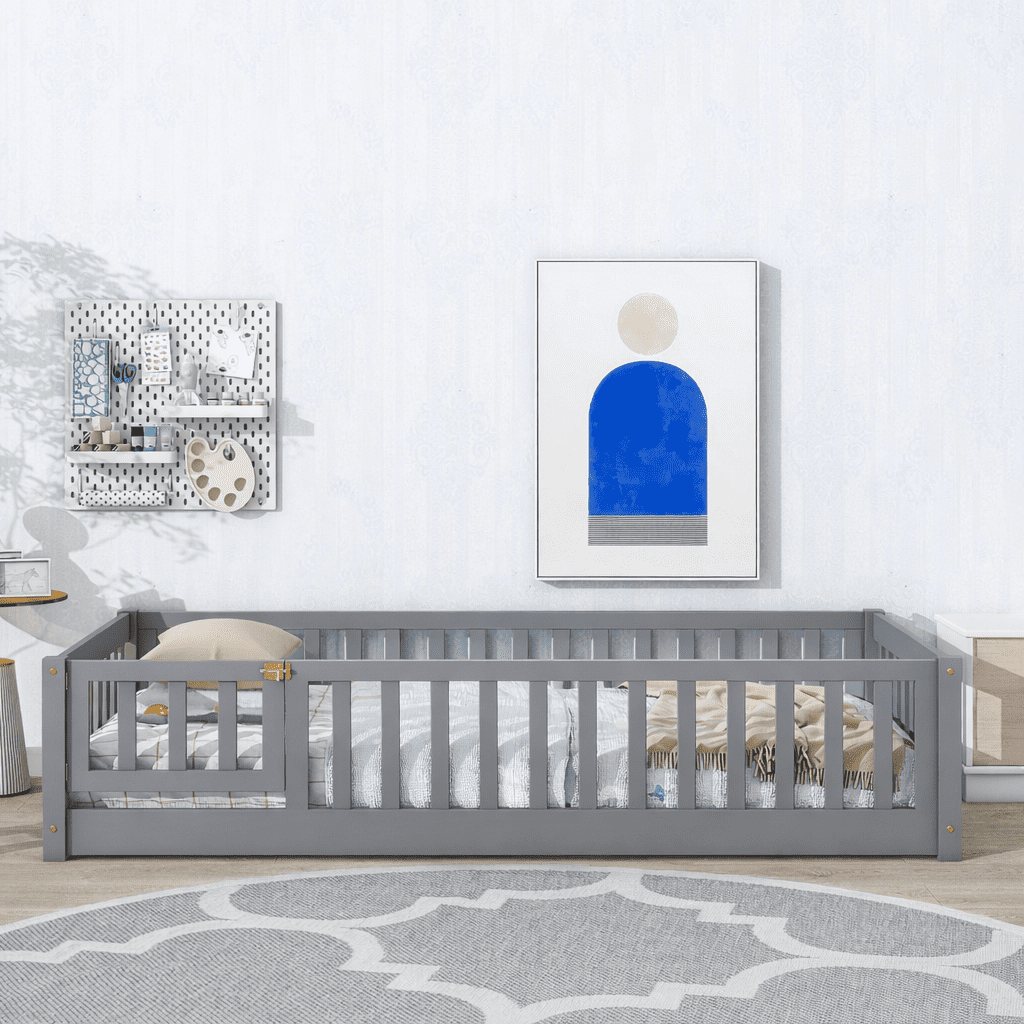 UHOMEPRO Twin Size Floor Bed with Fence and Door, Low Profile Montessori Floor Bed for Crib Transition, Solid Wood Cute Bed Frame with Slats Supports, Easy Assembly, No Box Spring Needed, Grey