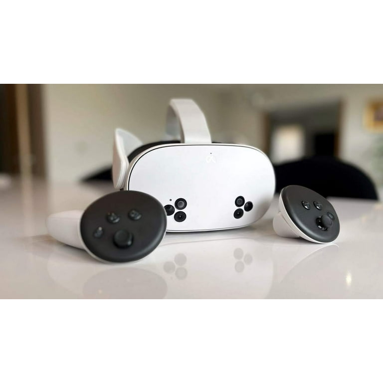 Oculus Meta Quest 3S VR Headset, 128GB, 1832x1920 LCD, 120 Hz