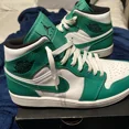thumbnail image 2 of Size 9 - A i r-Jor-dan 1 Mid Lucky Green, 2 of 6
