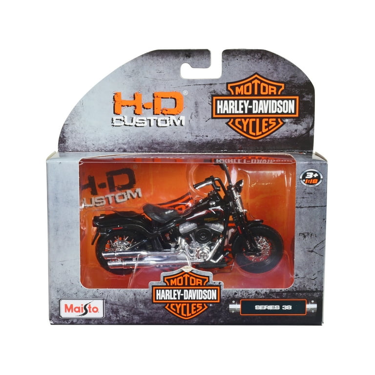 2023 MAISTO H-D CUSTOM 1:18 SCALE GOLD 2022 HARLEY DAVIDSON