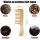 thumbnail image 4 of Peine de bambú de dientes anchos para desenredar suavemente, peine de madera antiestático para cabello húmedo o seco., 4 of 5