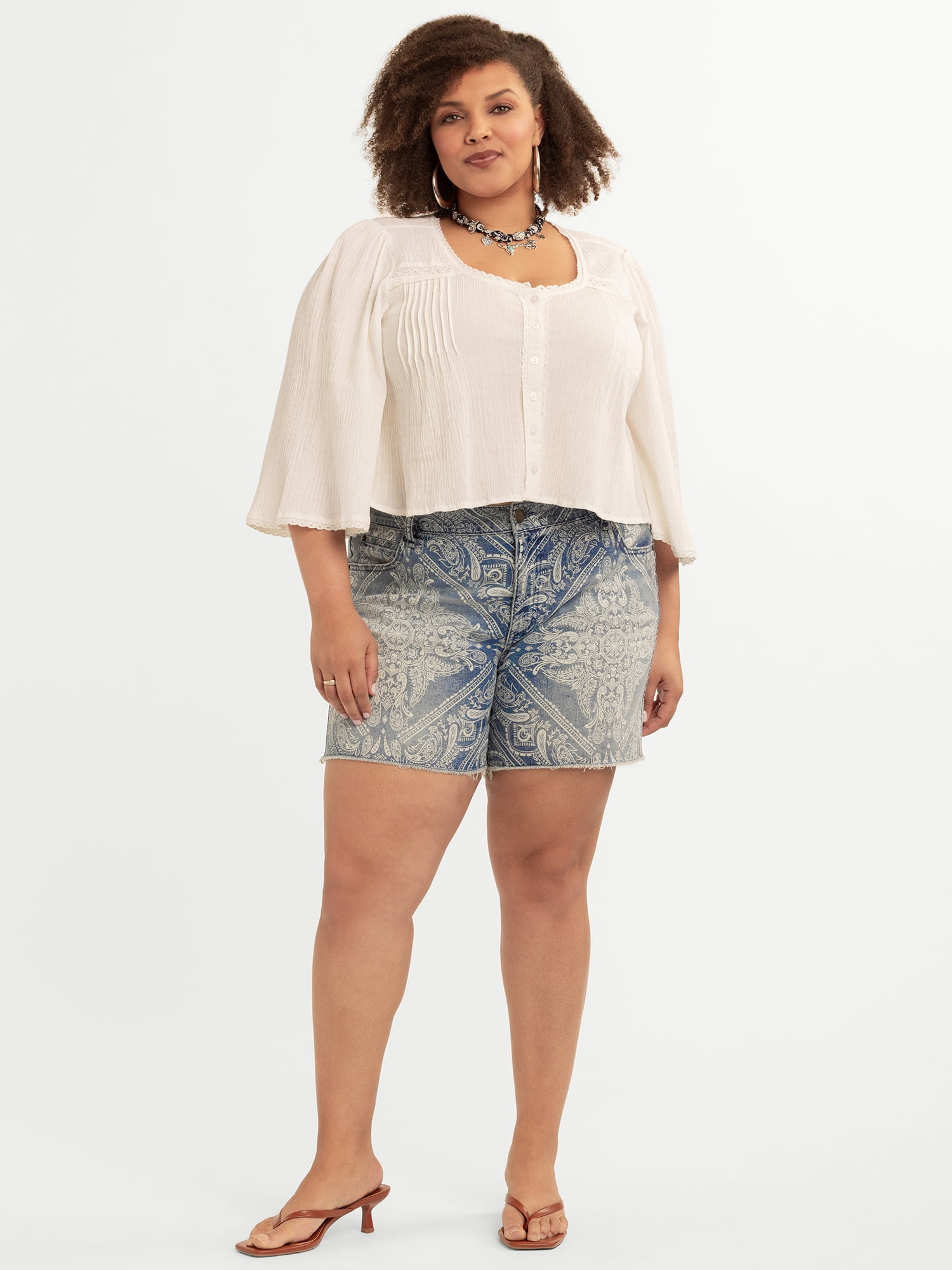 Jessica Simpson Women's and Women's Plus Ivy Bermuda Short, Sizes 2-24W