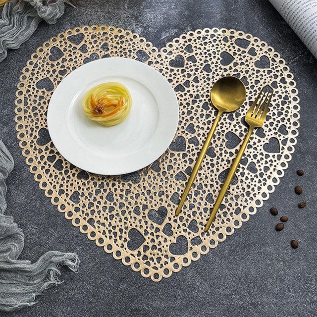 Feltree Hollowed Out Insulation Mat Solid Polyvinyl Chloride Leather Placemats Coffee Mats Valentine's Day Kitchen Table Mats Easy to Clean Kitchen Table Mats