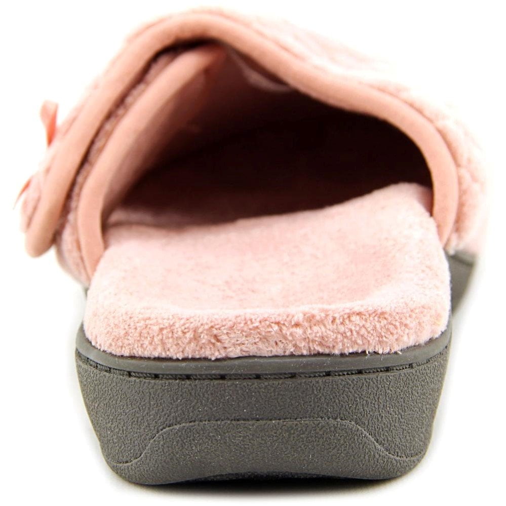 Vionic adilyn women hotsell round toe canvas slipper