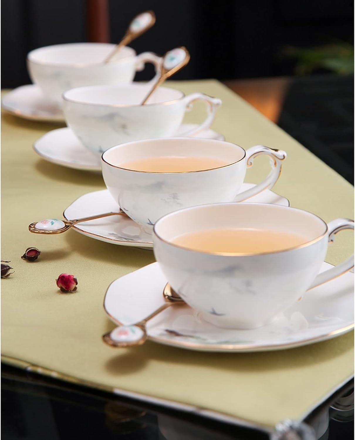 Espresso Cups Set Light Luxury Bone China Glaze Medium Coffee Cup and Saucer Set Creative Home Afternoon Flower Tea Cup Spoon