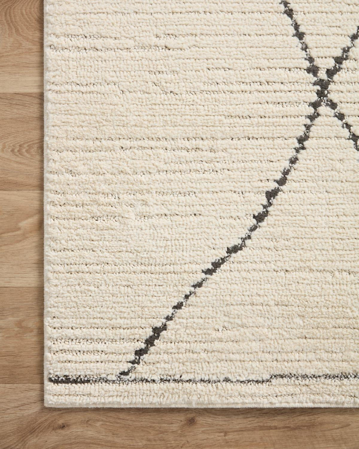 Loloi Fabian Ivory / Charcoal 2'-7" x 12'-0" Area Rug