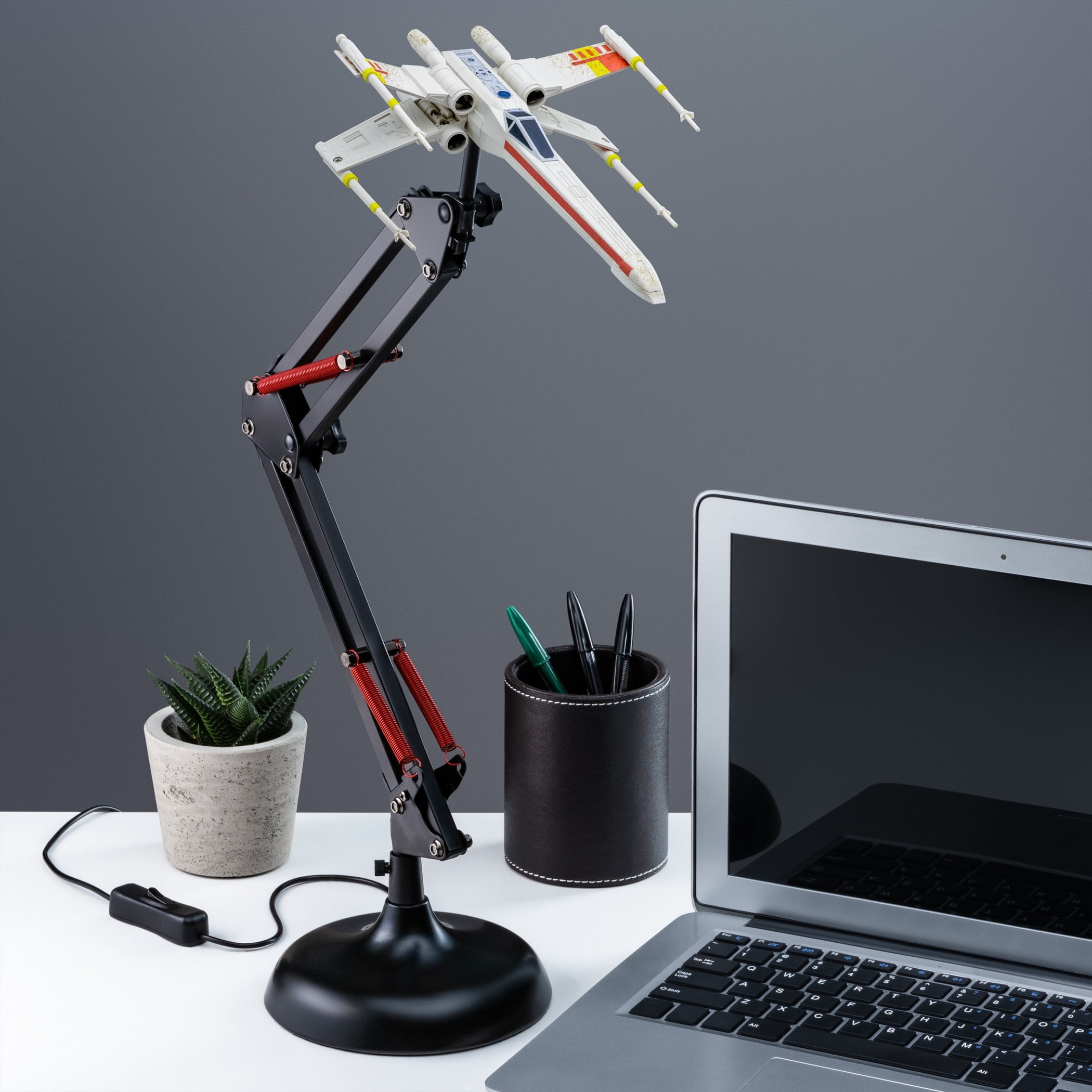 Star Wars X-Wing Posable Desk Lamp - Walmart.com