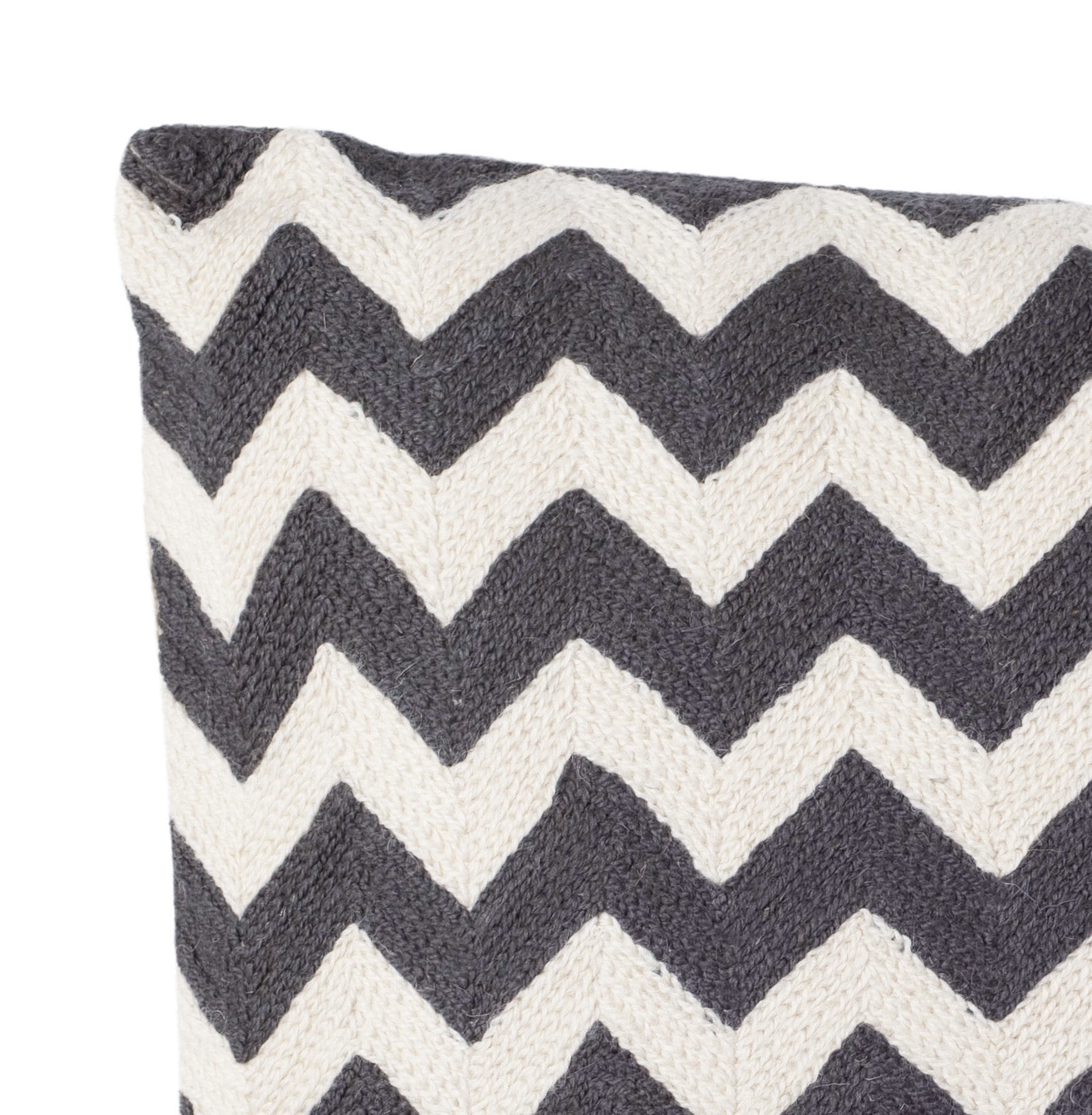 Safavieh Tealea 18" x 18" Contemporary Charcoal Zig-Zag Striped Decorative Pillow