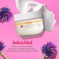 thumbnail image 4 of Crema facial Burt's Bees Renewal Firming 50 ml Antienvejecimiento, 4 of 5