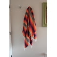 thumbnail image 4 of Manta mexicana clásica de Blanket Del Mex, 178 x 127 cm, rosa y naranja, 4 of 6