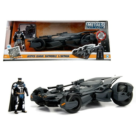 - 2017 Justice League Batmobile with diecast Batman Figure 1/24 Diecast Model Car by Jada