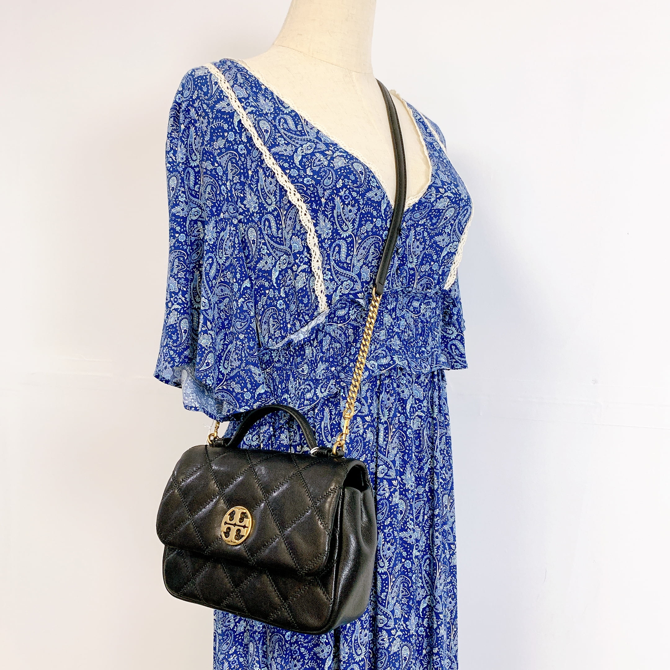 Tory Burch 153399 Willa Mini Top Handle Bag Black - Walmart.com Tory Burch 153399 Willa Mini Top Handle Bag Black - Walmart.com