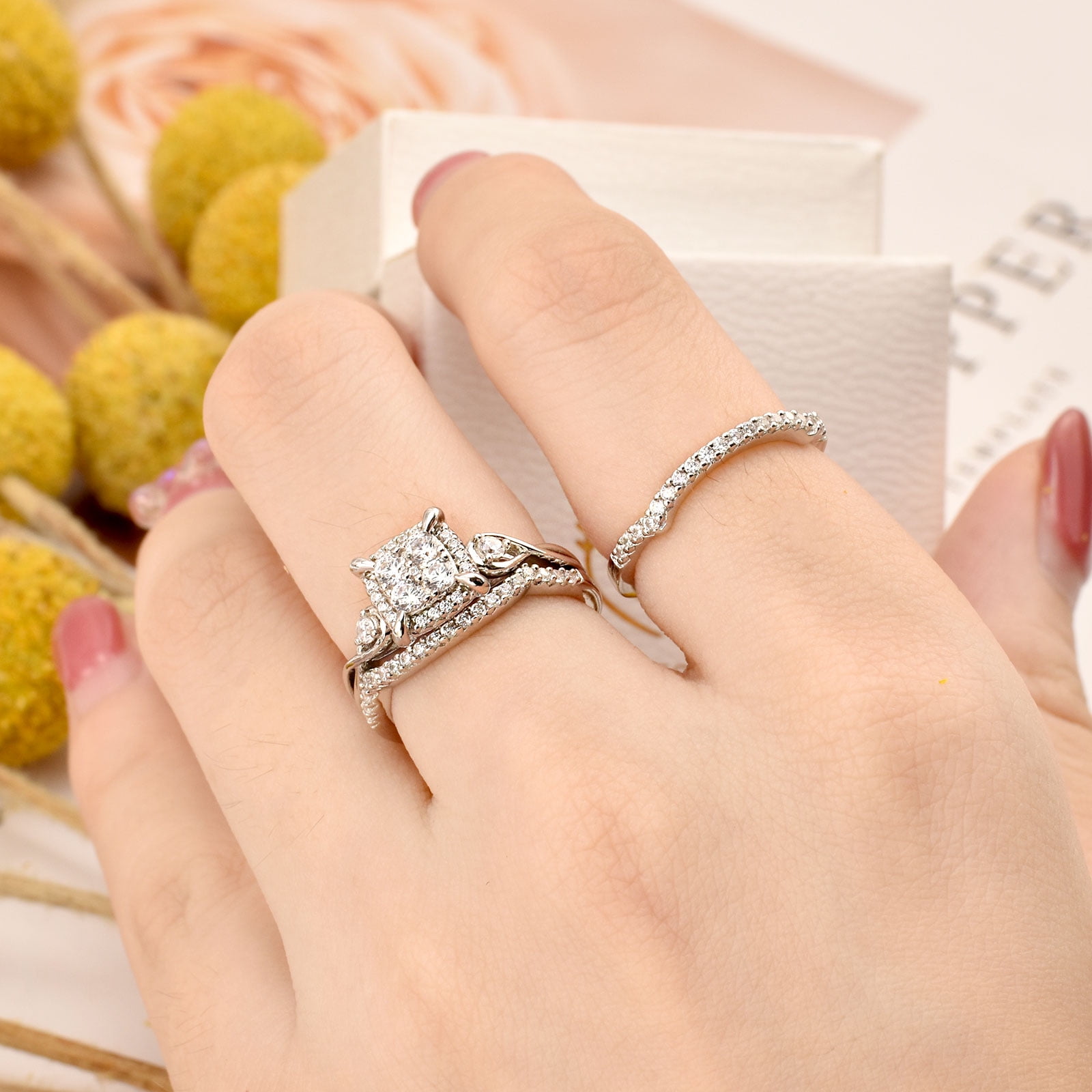 SHELOVES 3Pcs Round White Cubic Zirconia Princess Halo Wedding Ring Set Solid Sterling Silver Vintage Style Size 8