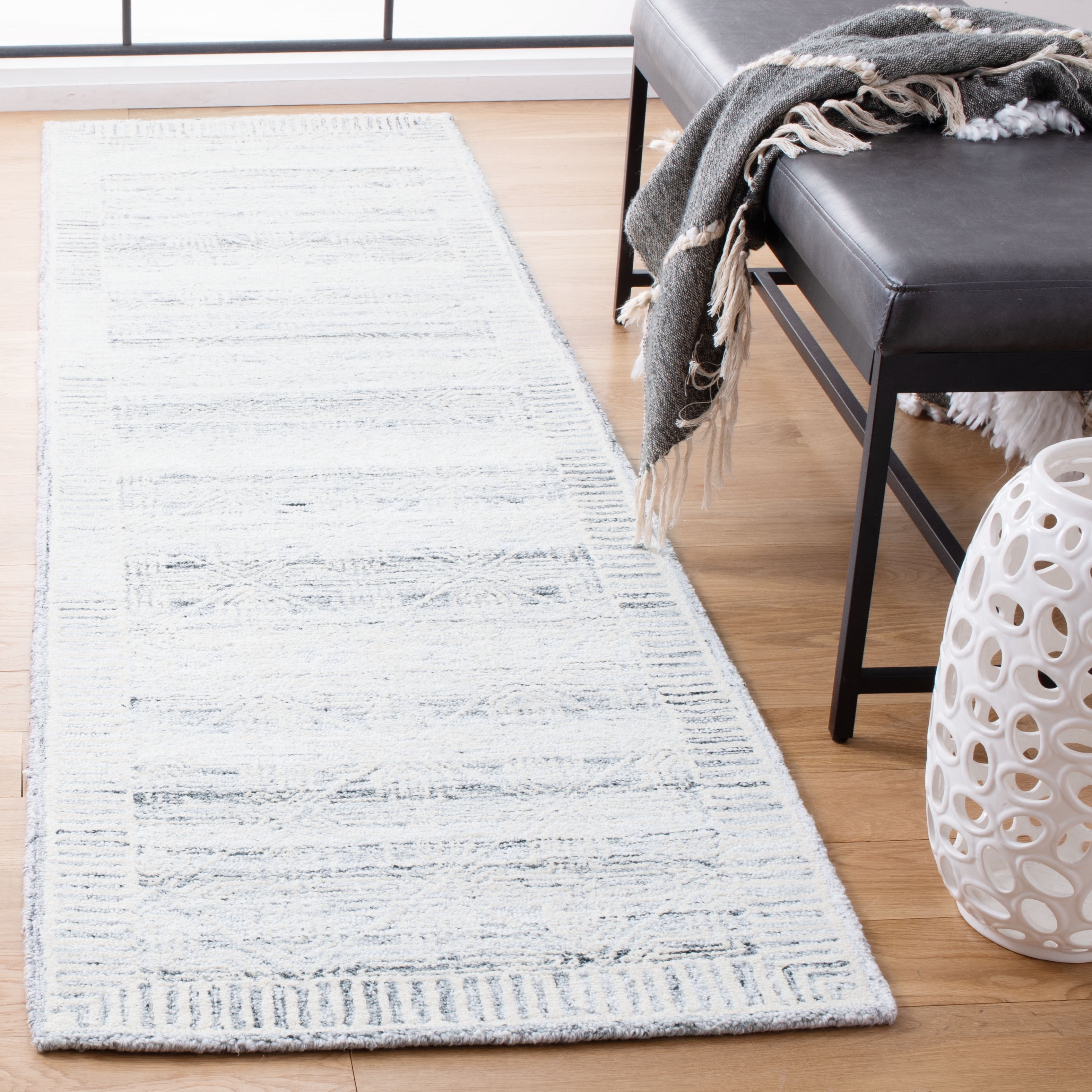 SAFAVIEH Roslyn Dacre Abstract Runner Rug, Grey/Ivory, 2'3" x 9'