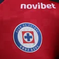 thumbnail image 4 of Jersey Pirma Portero Para Hombre Cruz Azul 2025-2026, 4 of 4