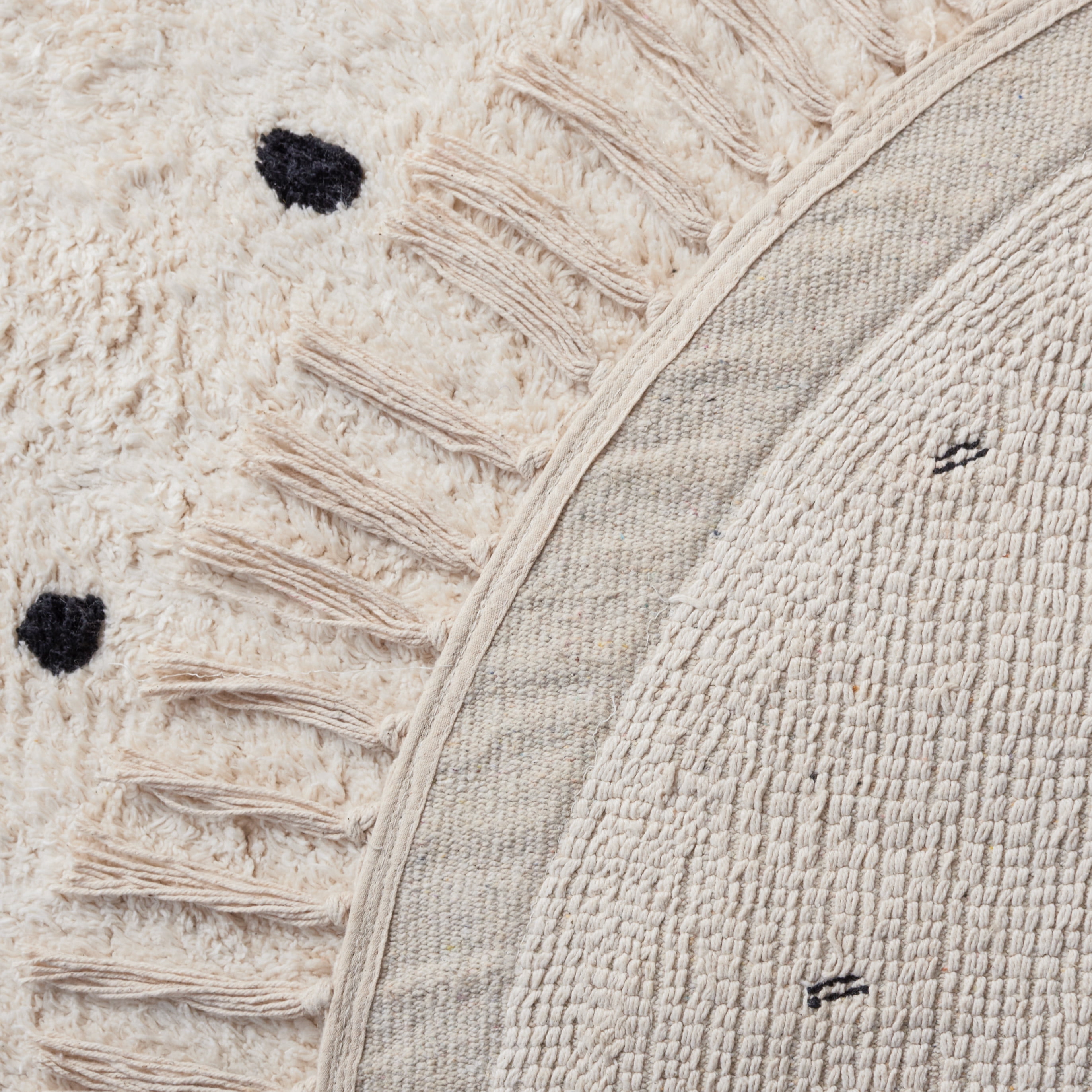 Safavieh Easy Care Mayra Solid Cotton Machine Washable Area Rug, Ivory/Black, 4' x 4' Round
