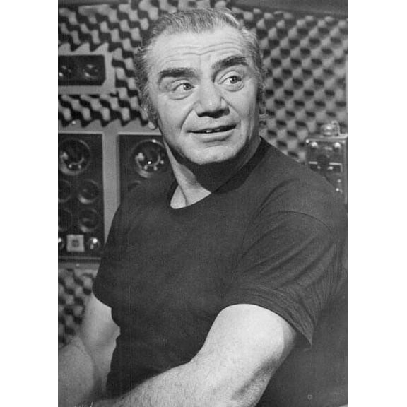 Ernest Borgnine portrait in black t-shirt The Neptune Factor 1973 5x7 inch photo