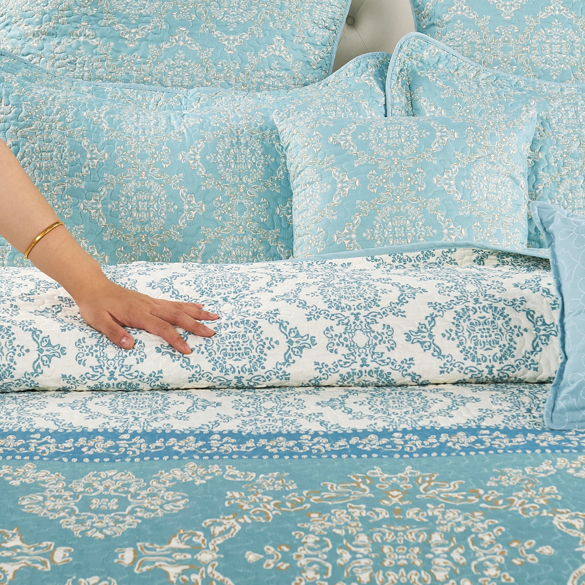 Home Soft Things 7 Piece Printed Microfiber Quilts Bedspread Set - Mystic - Teal/Turquoise - King (102" x 90")