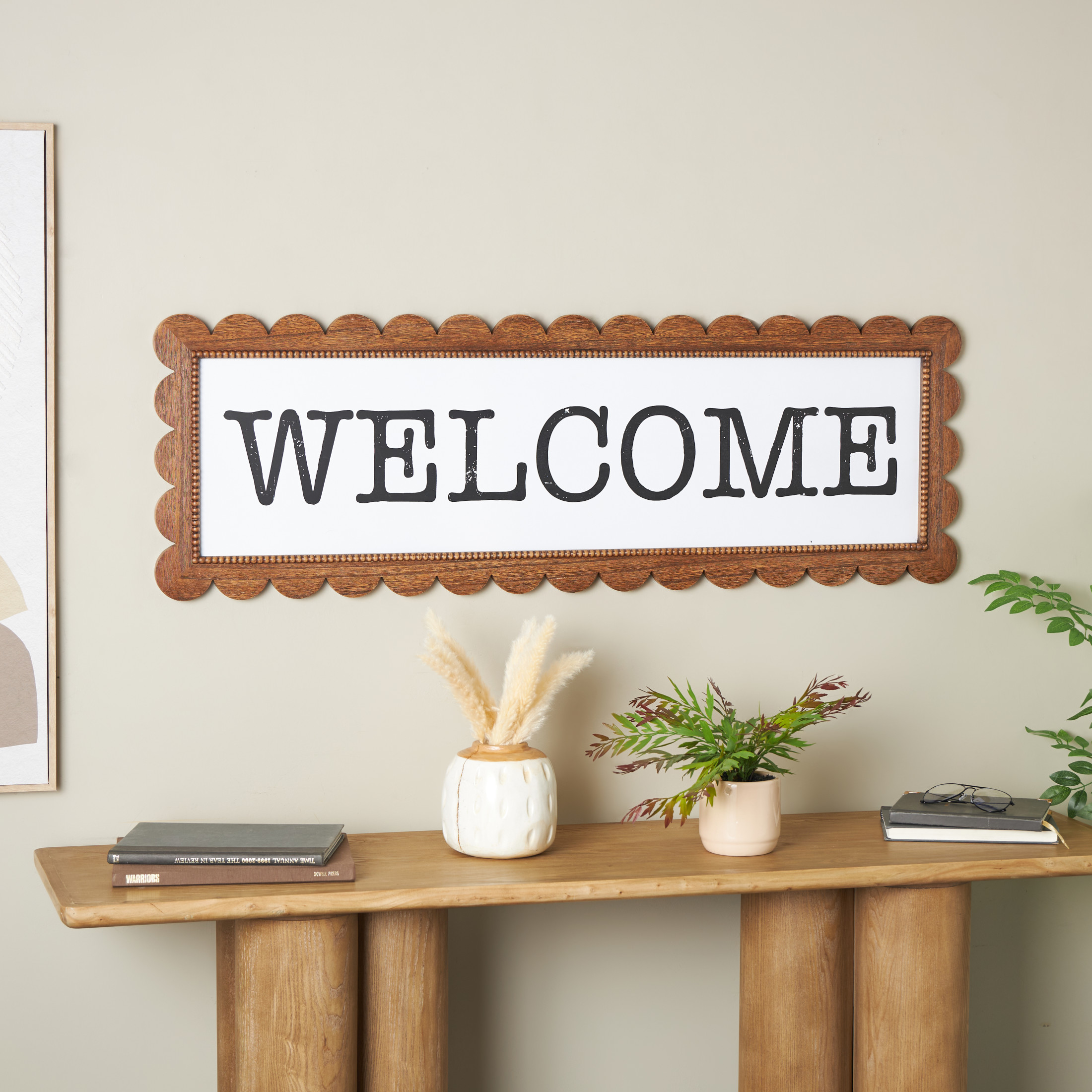 DecMode Sign Handmade Welcome Wood Decorative Sign with Black Lettering, 1-Piece