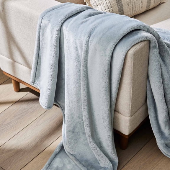 Better Homes & Gardens Solid Velvet Plush Soft Throw Blanket, Oversized, Soft Silver
