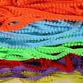 thumbnail image 2 of Youkk Ruban à Franges Pompon avec Bordure Élégante et Pratique Bricolage Rouge Vif, 2 of 6