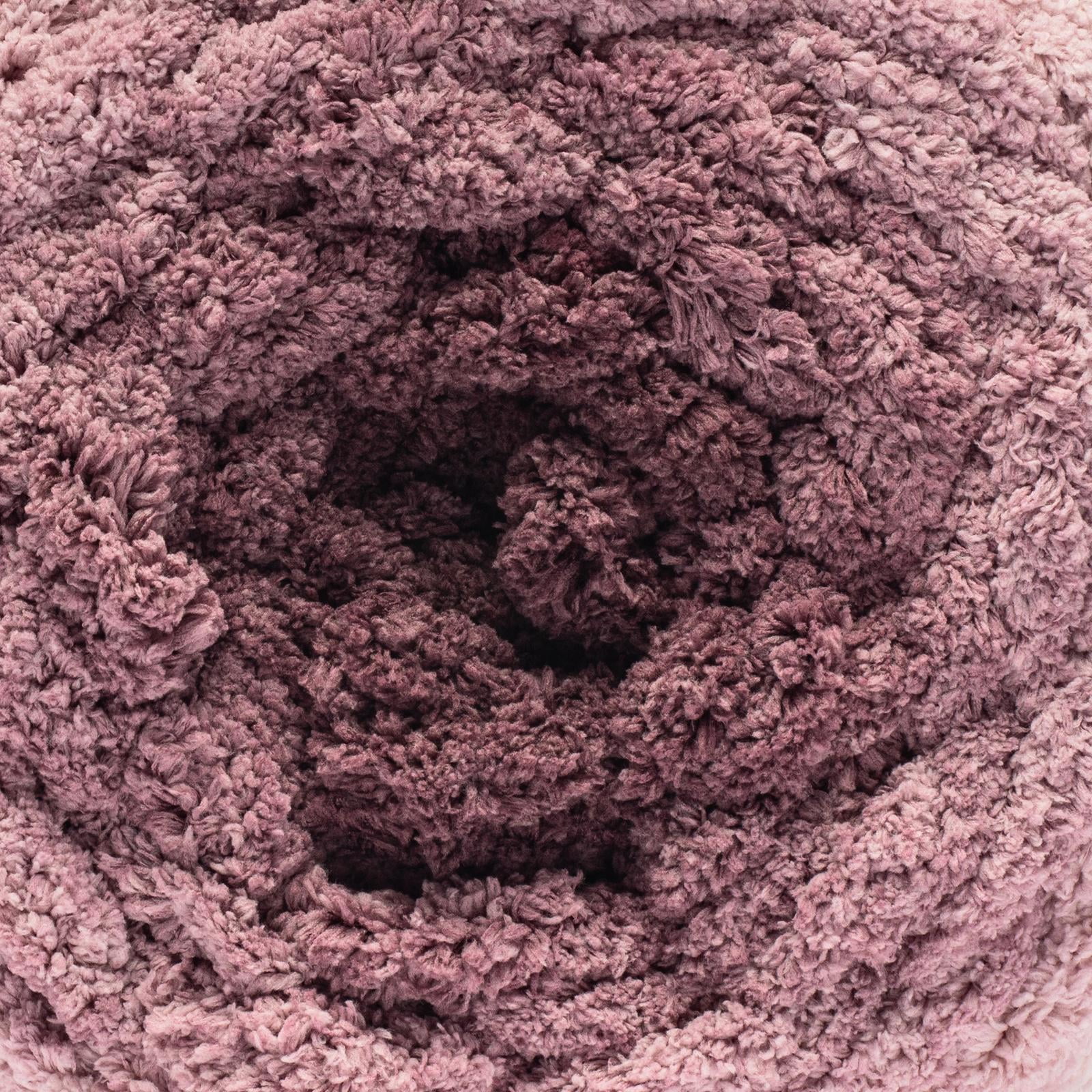 Bernat® Blanket Extra Thick Perfect Phasing™ #7 Jumbo Polyester Yarn, Burgundy Wine 21.2oz/600g 65 Yards