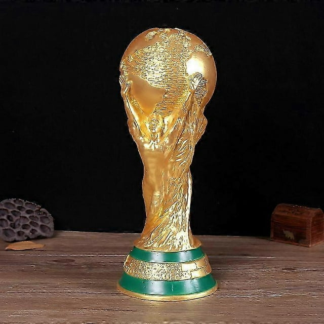 2022 Qatar World Cup Replica Trophy – 8.2 Collector’s Edition (21cm) | Football’s Largest Prestigious Award